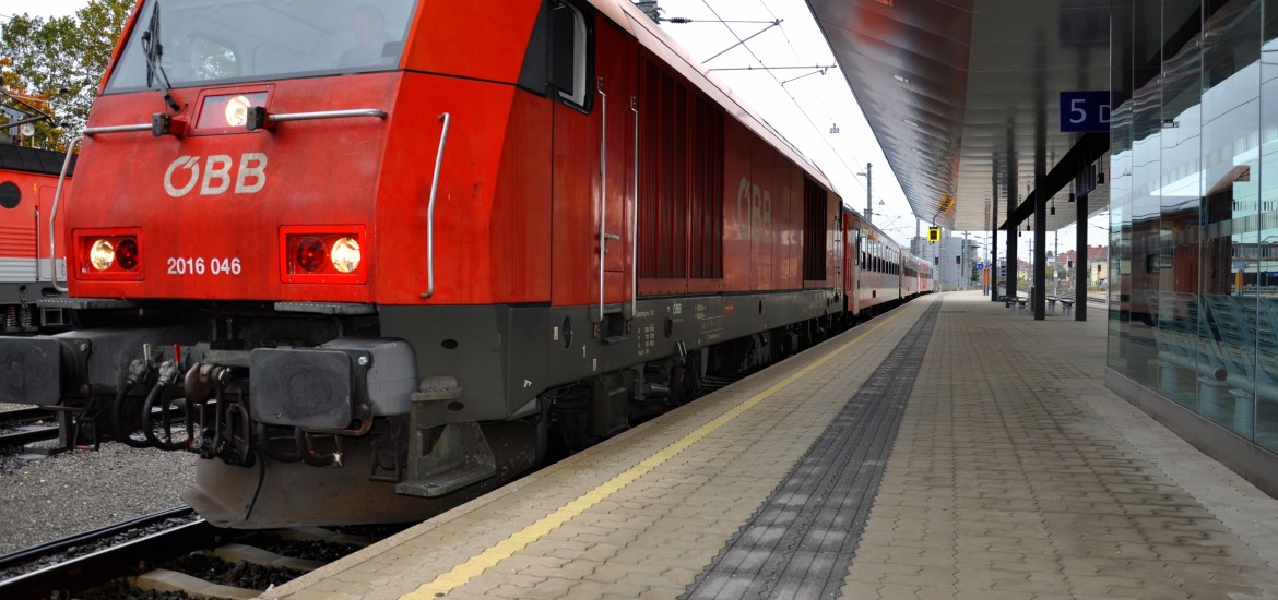Unterführung statt Eisenbahnübergang in der Waidmannsdorferstraße wäre fortschrittlichste Lösung